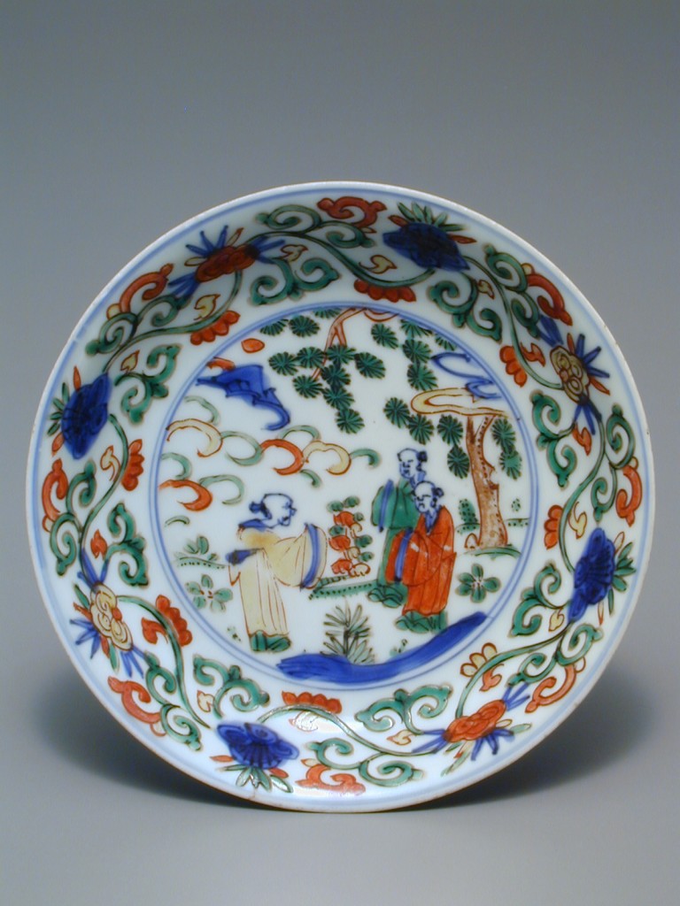Jingdezhen ware saucer, Chinese, Ming dynasty (reign of the Wan Li emperor, 1573-1619), porcelain with decoration in underglaze-blue, overglaze-enamels, height 1 in., diameter 5 7/16 in., Eugene Fuller Memorial Collection, 51.90. On view beginning 30 April, Chinese art galleries, Asian Art Museum.