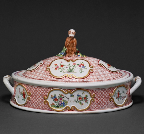 Tureen, ca. 1725-30, Austrian, Du Paquier manufactory, hard paste porcelain, 7 3/4 x 8 1/8 x 14in. overall, Gift of Martha and Henry Isaacson, 69.171. Currently on view in the Porcelain Room, Seattle Art Museum.