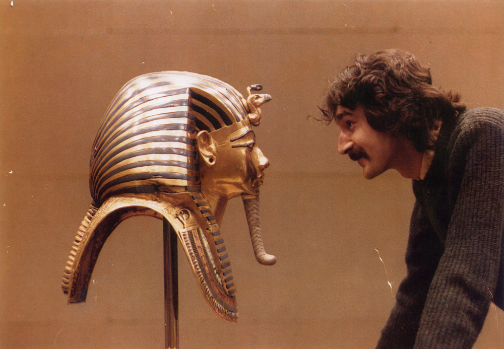 An installation photo from the 1978 exhibition "Tut"
