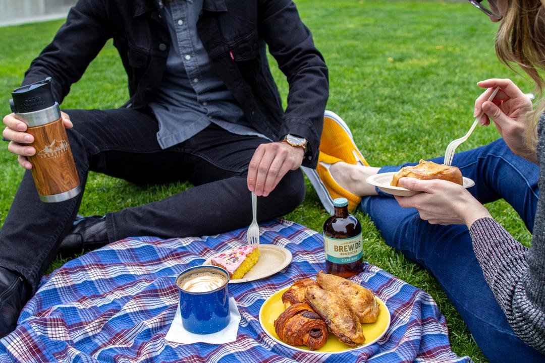 Picnic at Olympic Sculpture Park with Landscapes Café